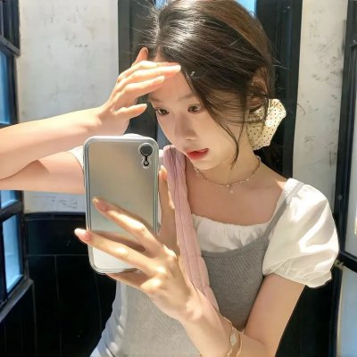 春燕展翅